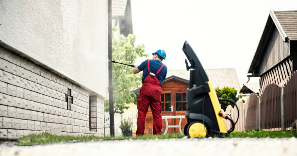 Best Roof Power Washing Services  in Montesano, WA